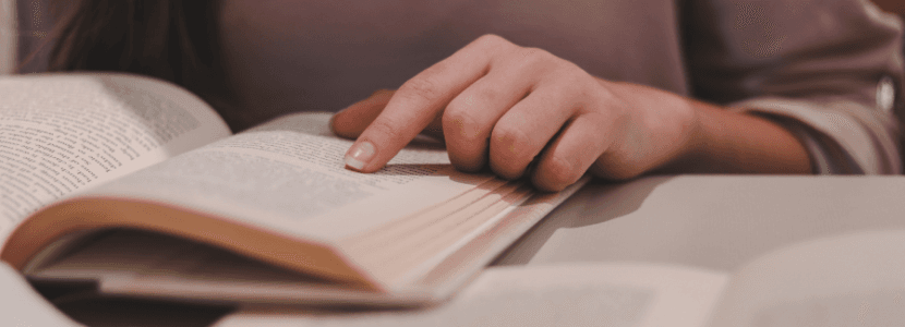 Ler o conteúdo antes da aula pode potencializar seu estudo