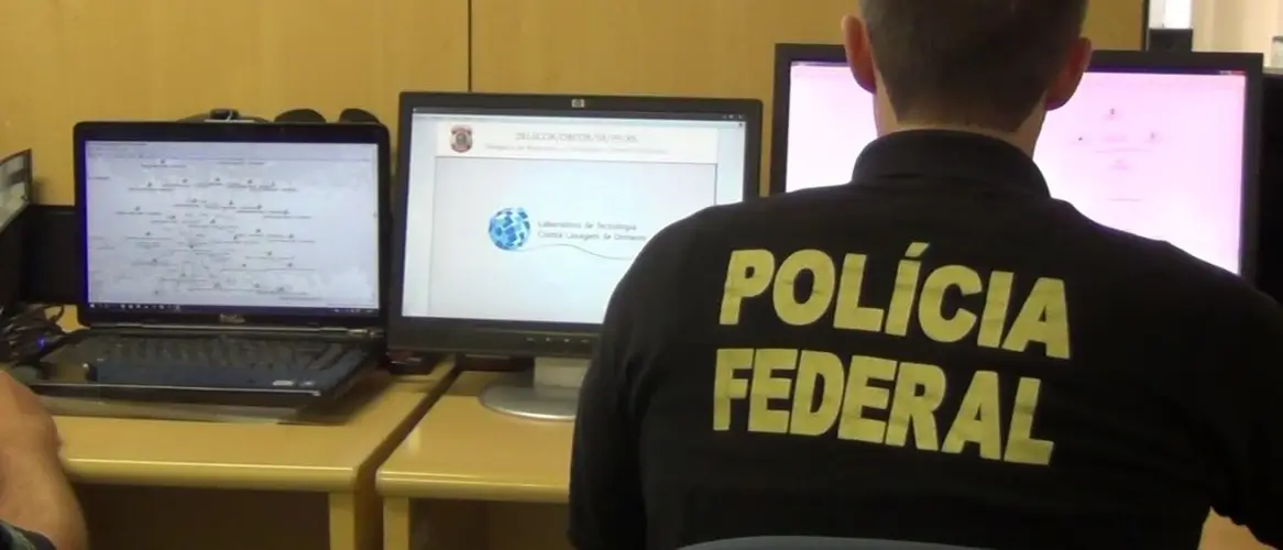 Concursos PF e PRF: lei que reajusta salários das carreiras é publicada