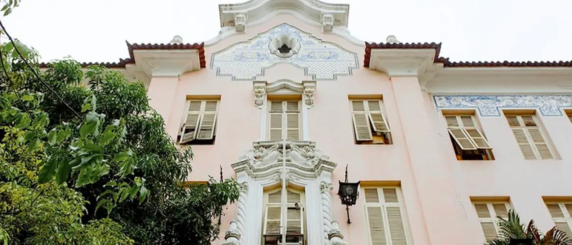 Concurso Ebserh: Instituto AOCP é contratado e editais são iminentes