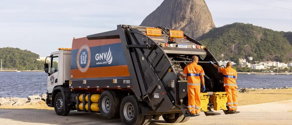 Comlurb: saiu edital para 400 vagas temporárias de gari. Até R$4.119!