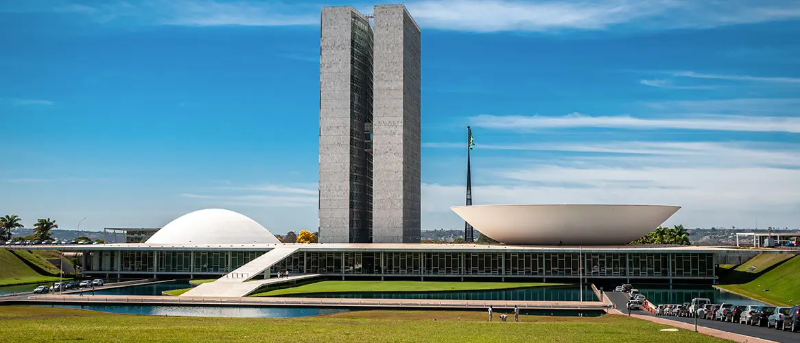 Concurso Câmara dos Deputados: sai dispensa de licitação para contratação da FGV