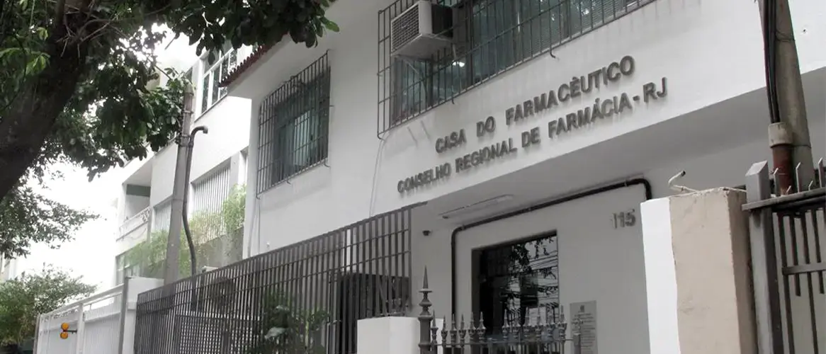 Concurso CRF RJ: retificação amplia vagas, inclui cargo e altera programa