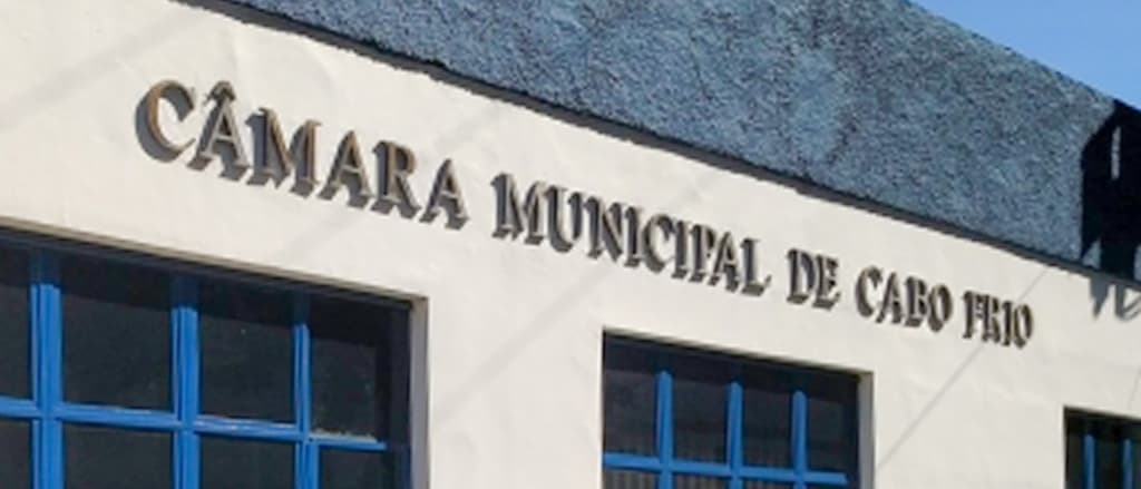 Concurso Câmara de Cabo Frio RJ: últimos dias de inscrição. Até R$4.821!