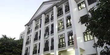 Assistente em Administração